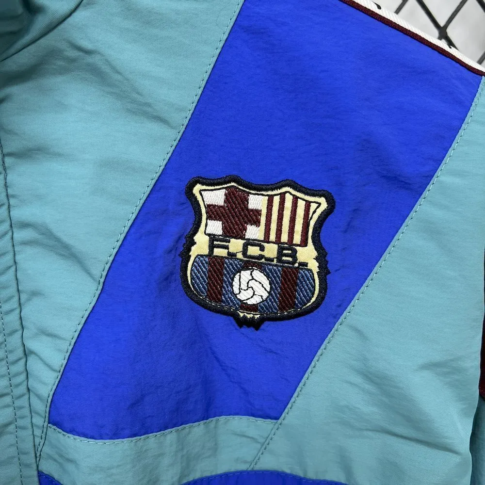 25-26 Barcelona x Kappa OG Style Green Windbreaker Jacket AAAAJersey Supplier Yupoo 3