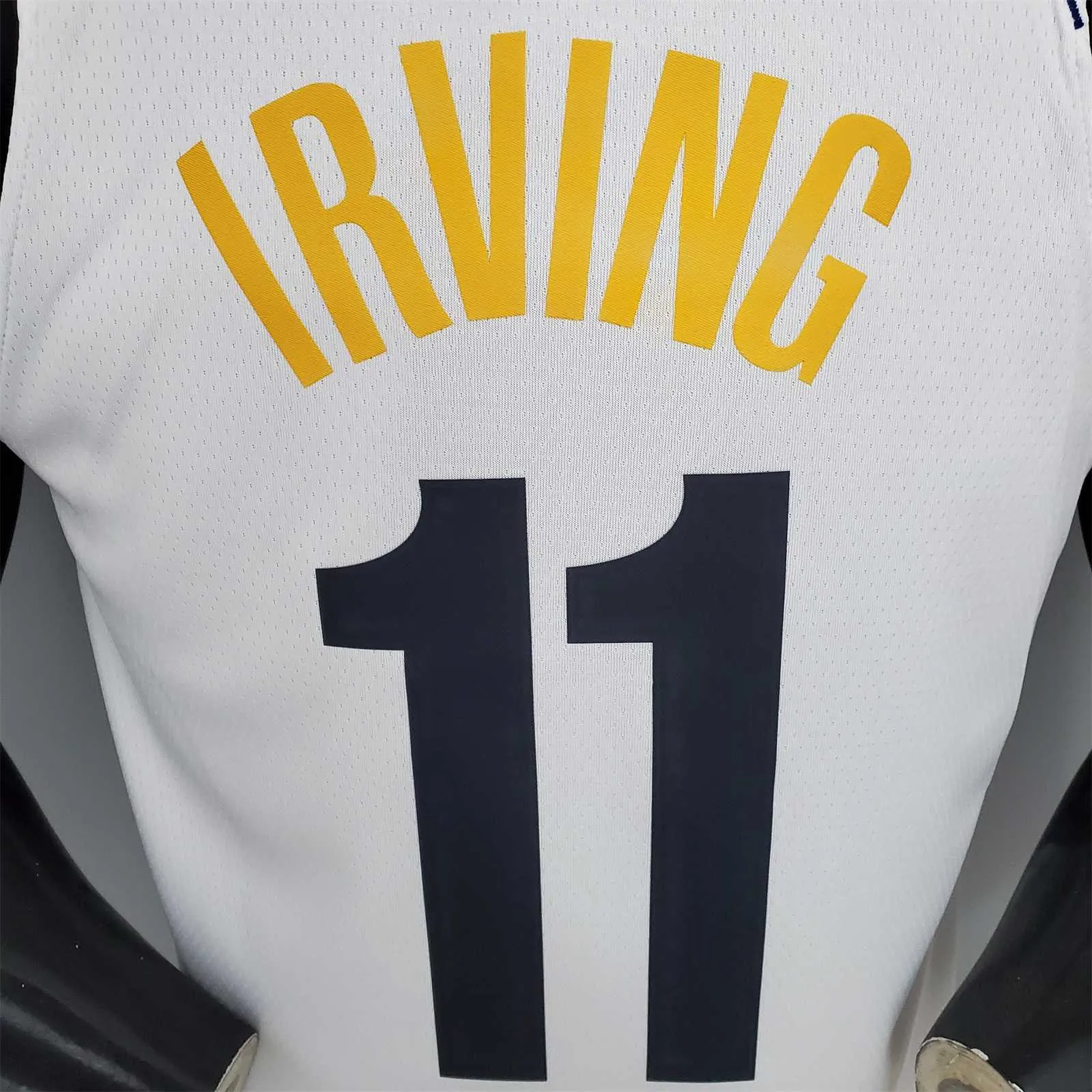 IRVING#11 Brooklyn Nets graffiti white 7