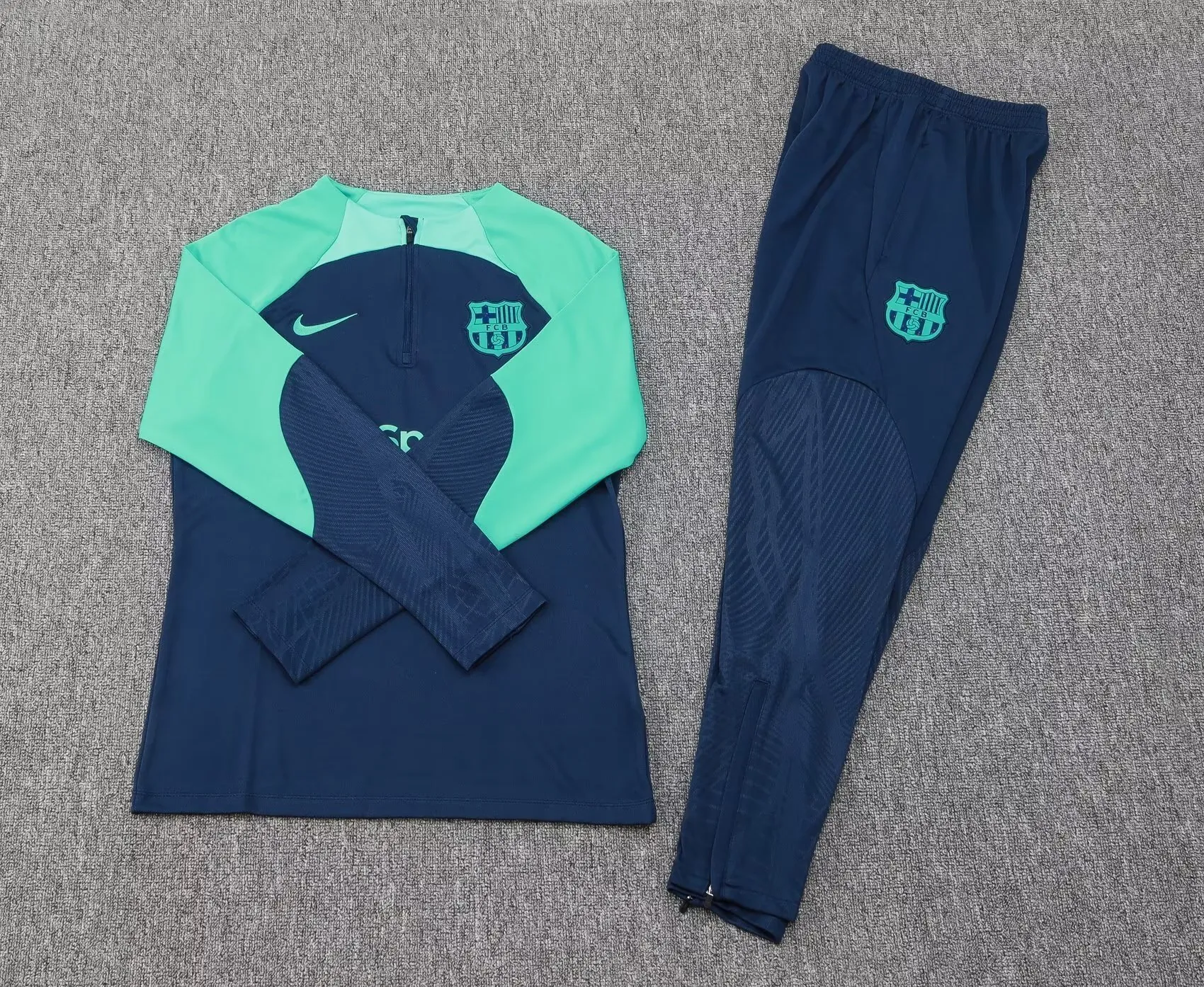 23-24 Barcelona Long Sleeve Training Suit Yupoo 1