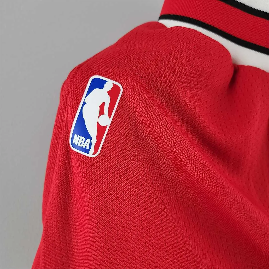 Chicago Bulls red NBA shorts 3