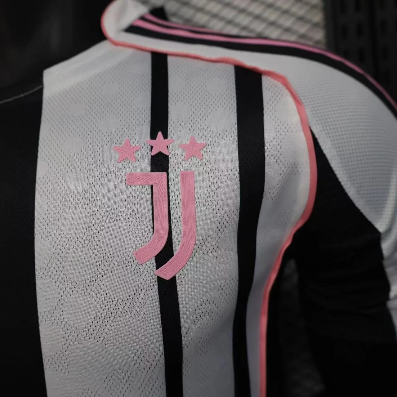 25-26 Juventus Home Kit Player Version Soccer AAAAJersey Yupoo 3