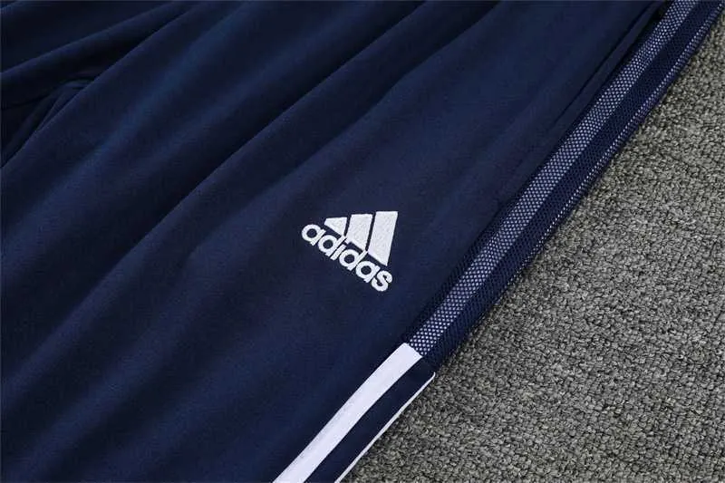Polo Lyon sapphire blue 9