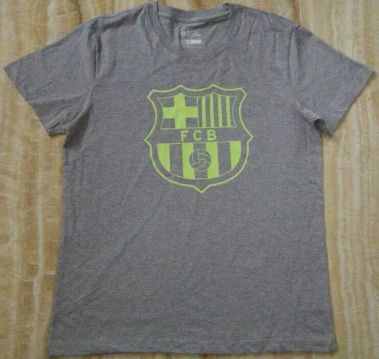 Football T-shirt 19