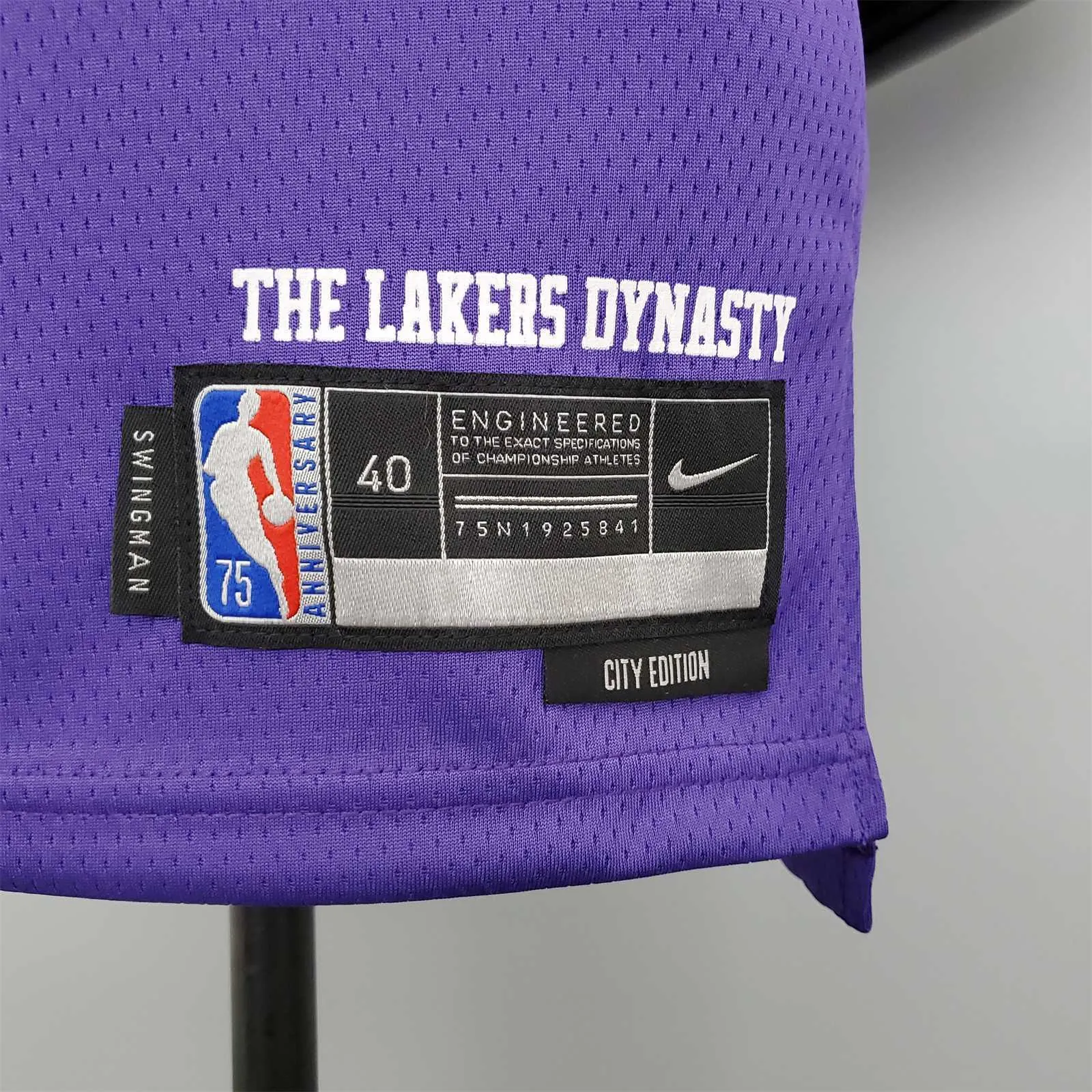 2022 75th Anniversary James #23 Lakers City Edition Purple 7