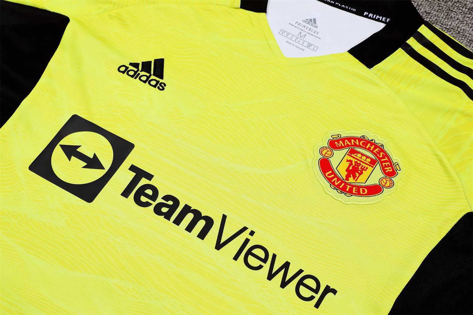 21-22 Manchester United green goalkeeper long sleeve 6