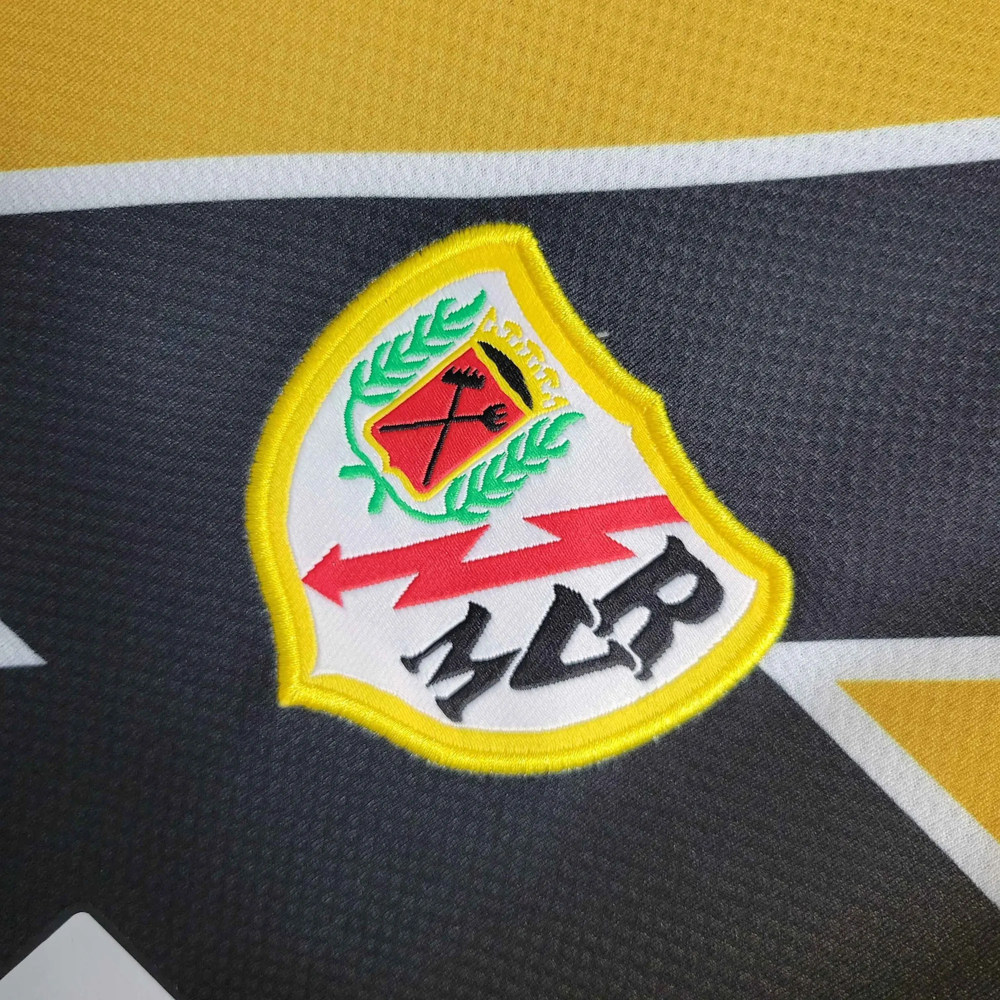 23-24 Rayo Vallecano Away S-XXL Soccer Jerseys 1