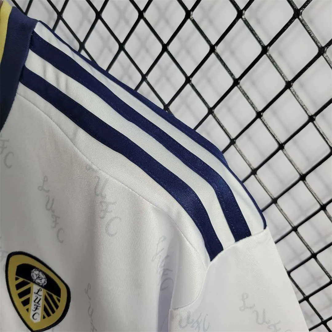 22-23 Leeds United home 7