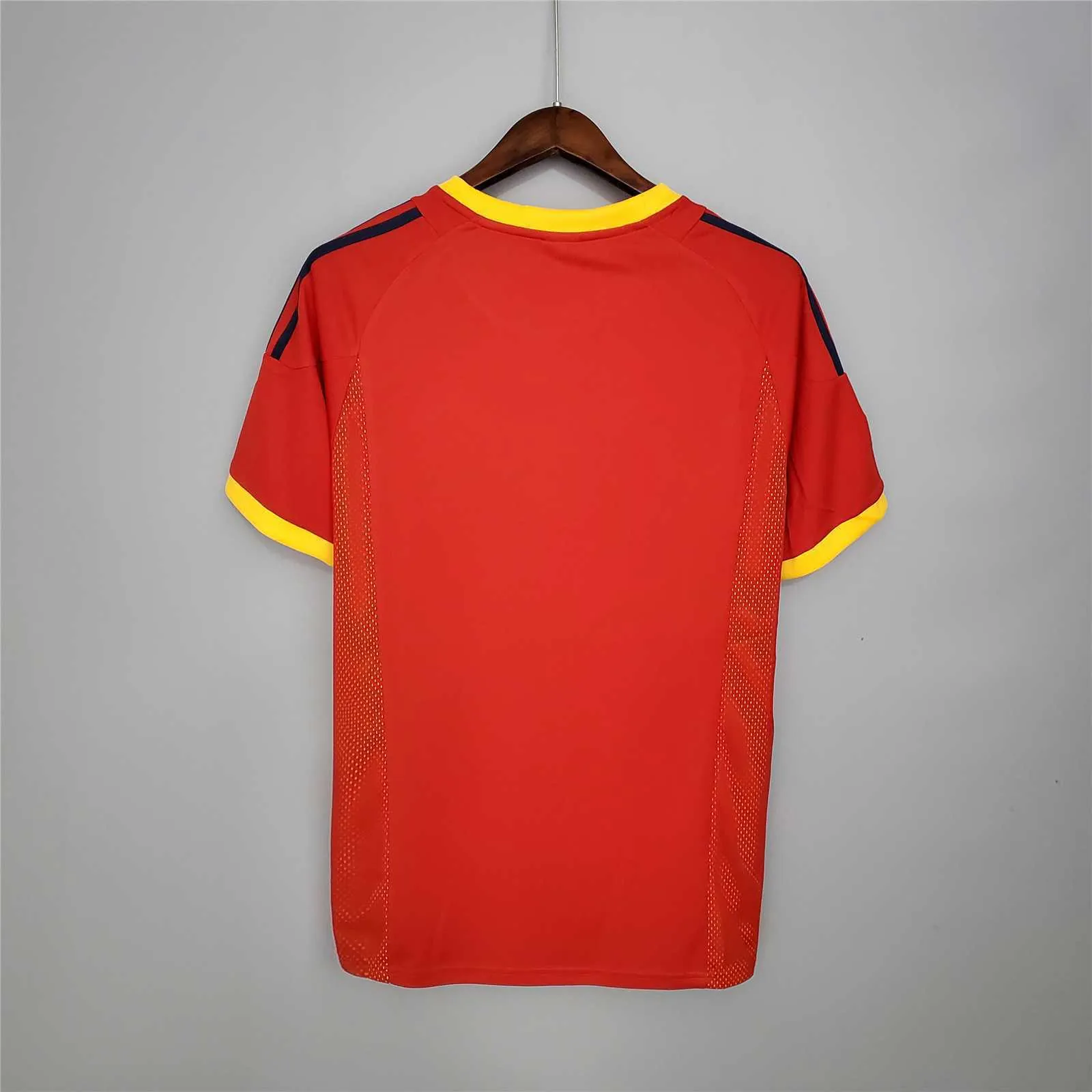 2002 Spain home red 7