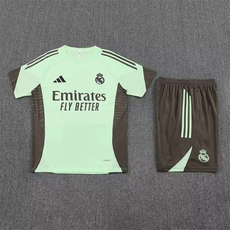 25-26 Real Madrid Training Kits Light Green Football Tracksuits 1