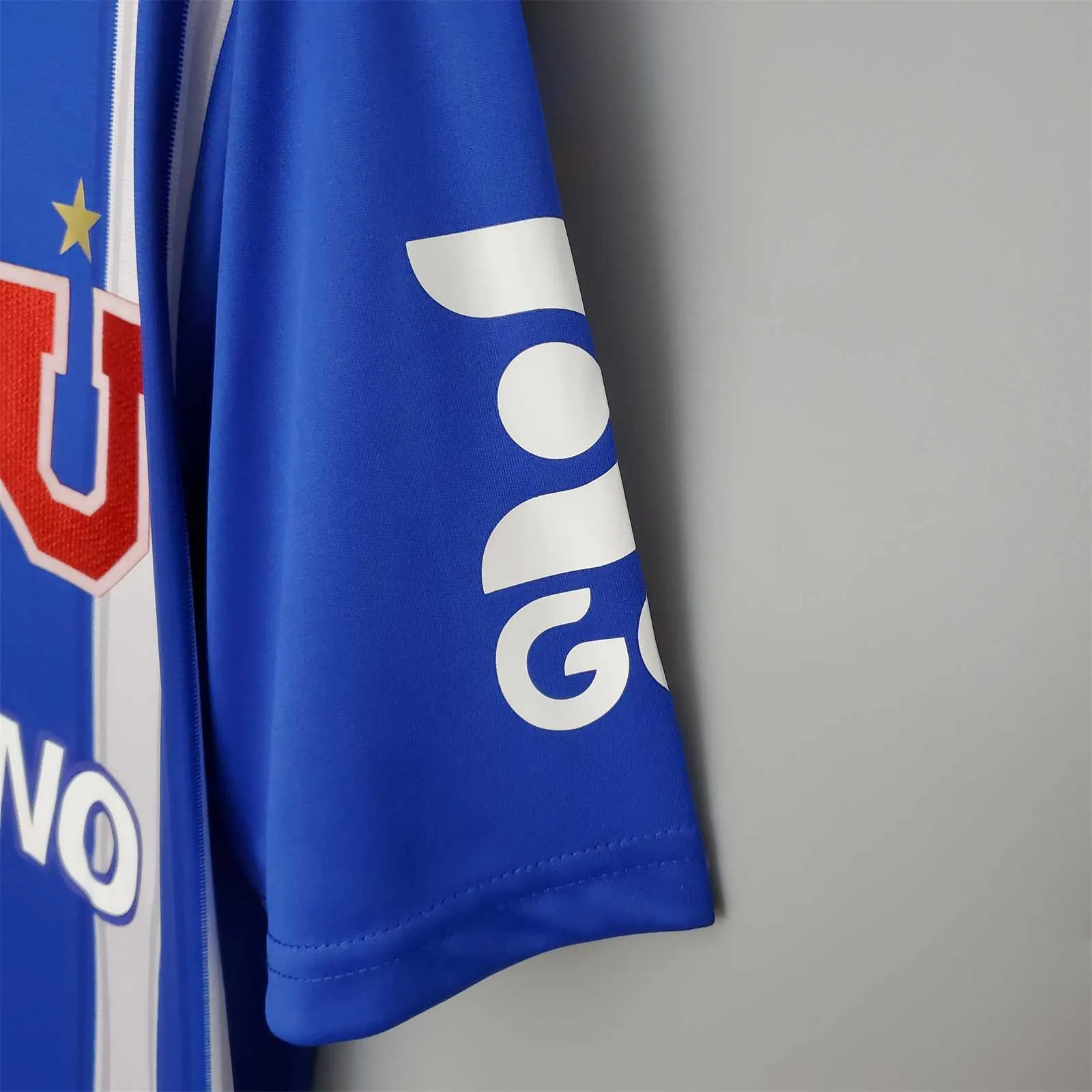 22-23 University of Chile Pre-match uniform1684416659000 9