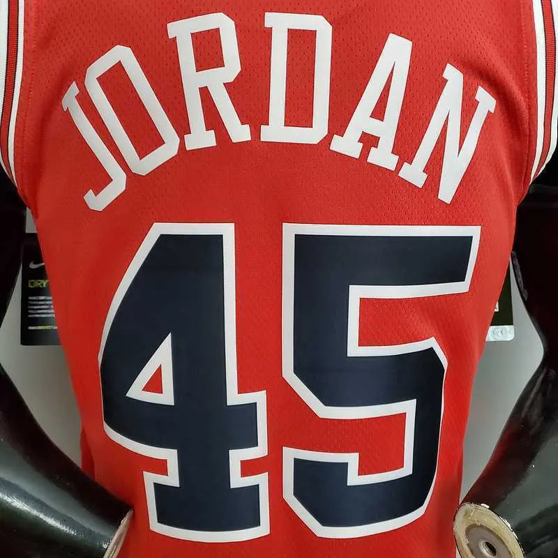 JDRDAN#45 Chicago Bulls 4