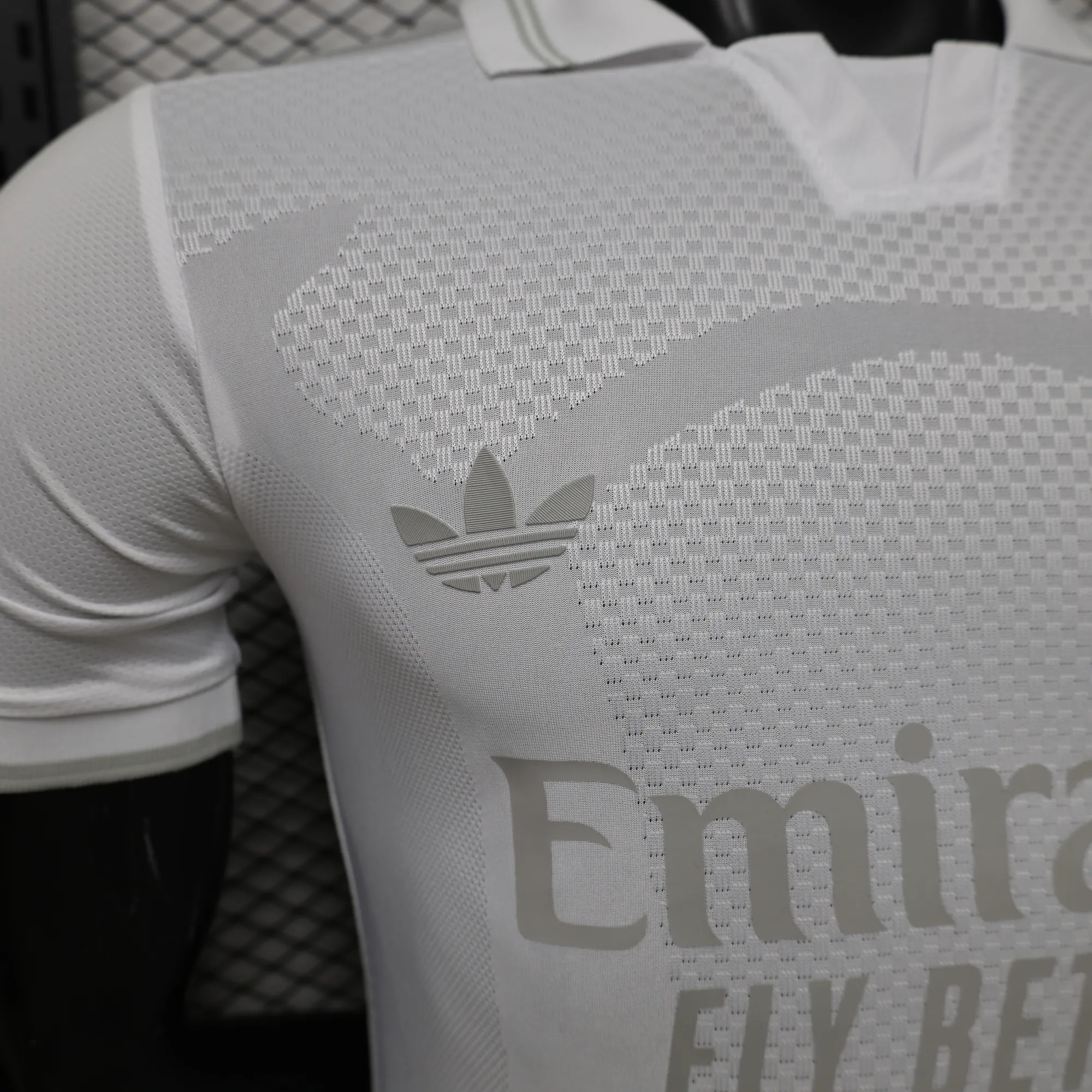 26-27 Real Madrid Mens 125th Anniversary Edition Football T-Shirt AAAAJersey Wholesale Yupoo 9