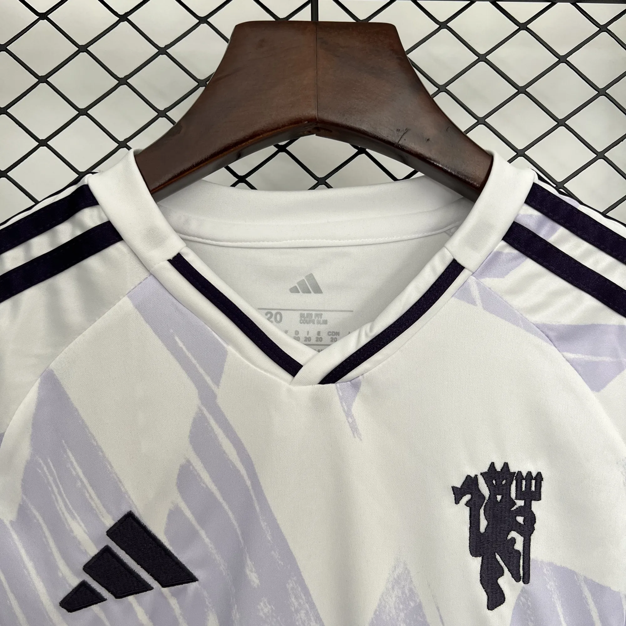 25-26 Manchester United Away Kid Kits Youth Apparels AAAAJersey Supply Yupoo 3