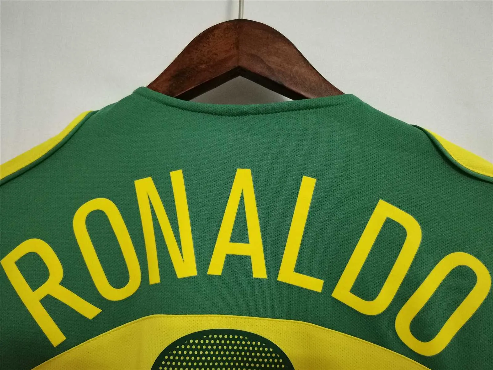 2004 Brazil home 2