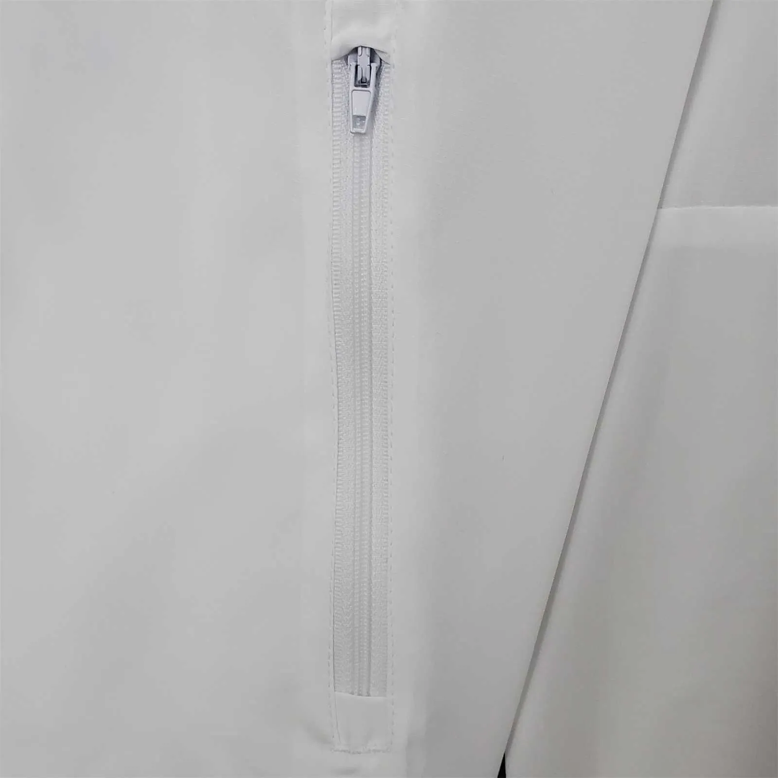 22-23 Arsenal white windbreaker 6