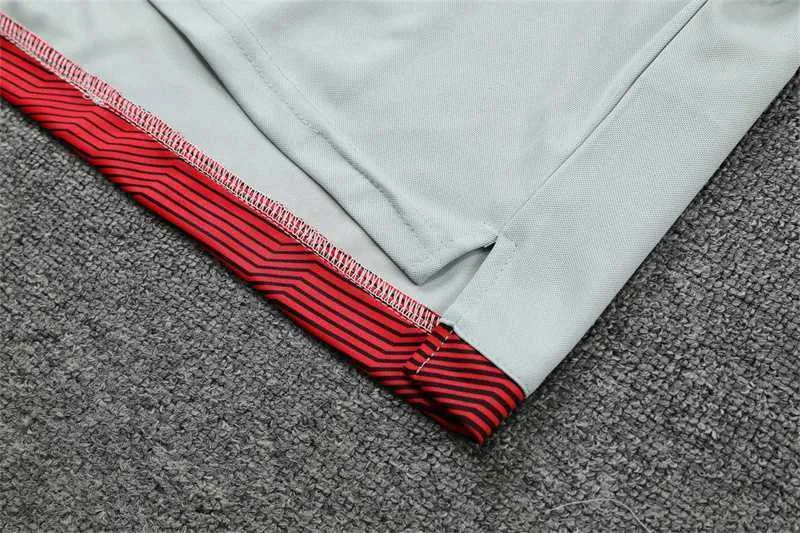 Manchester City Polo grey crew neck 18