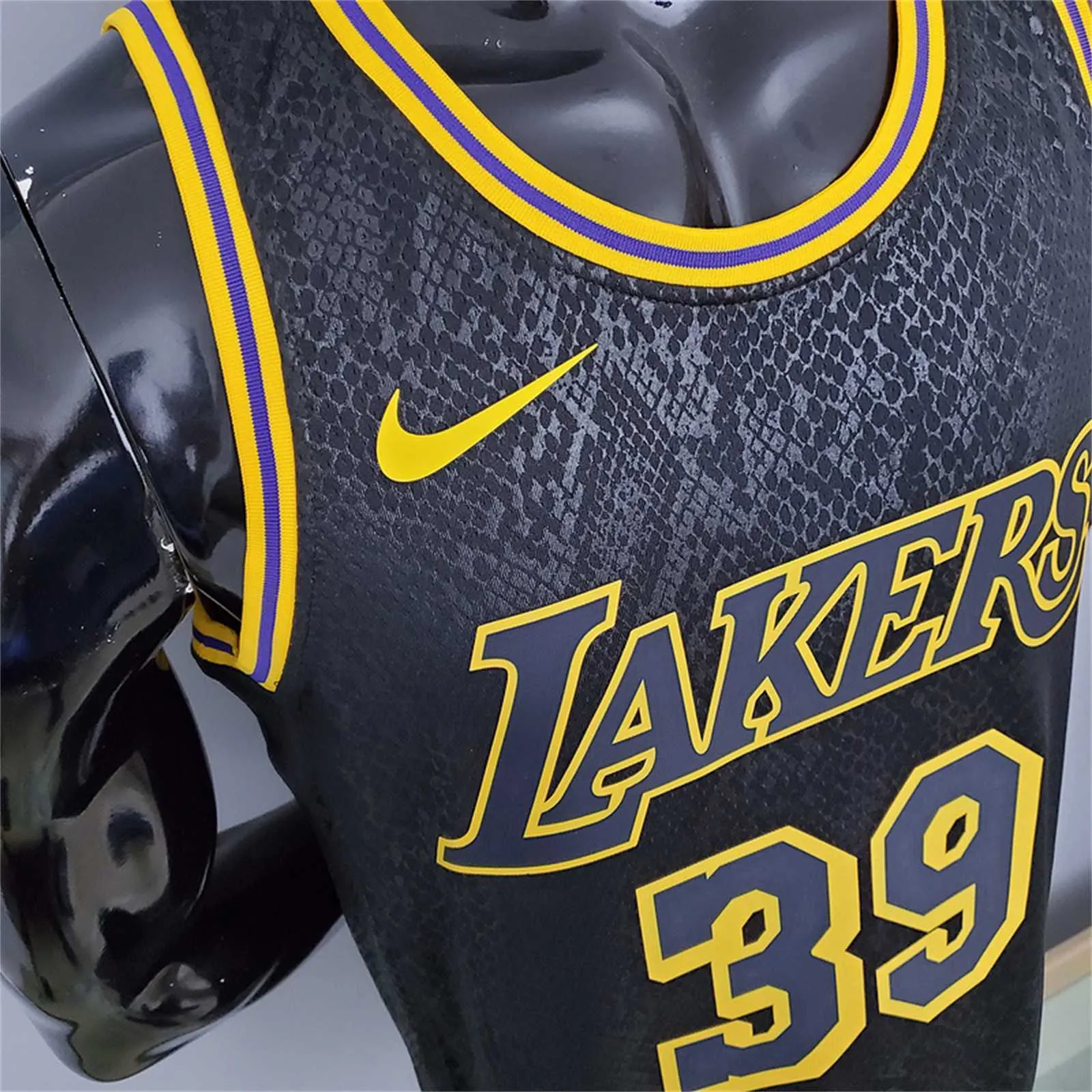 Lakers Howard#39 Snake Print Black 2