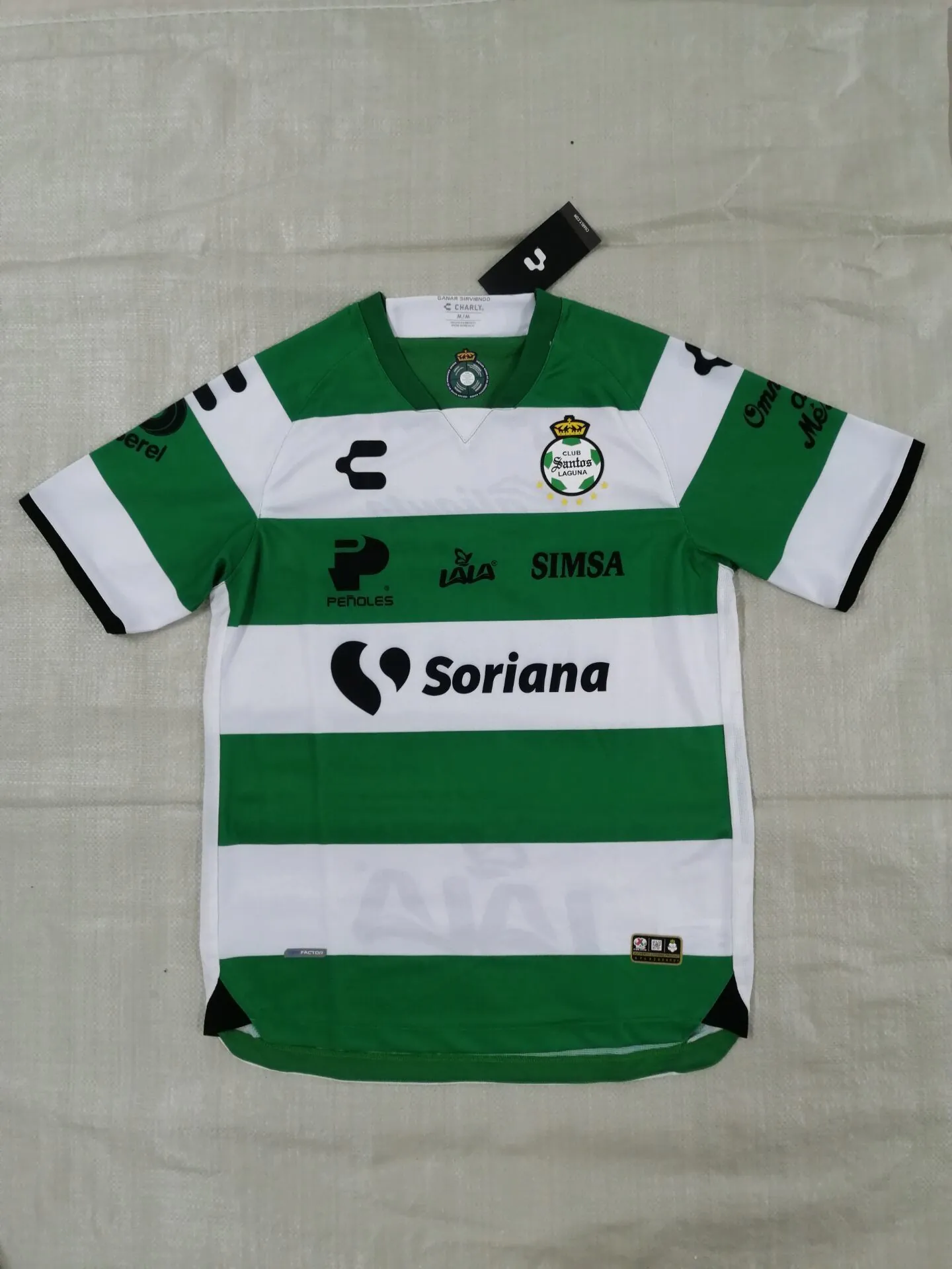 22-23 Santos Laguna home 2
