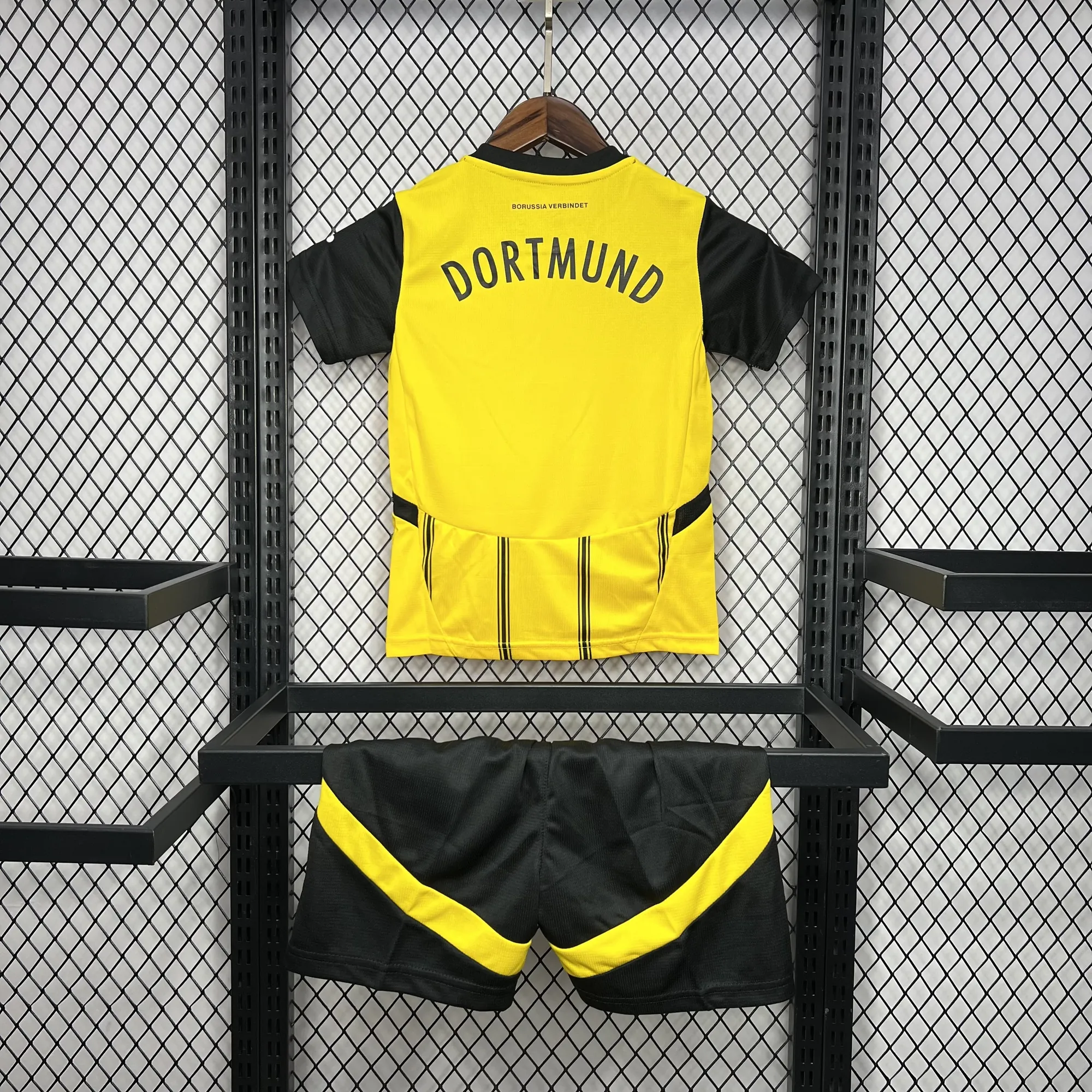 24-25 Borussia Dortmund Home Kids Kits Youth Apparels AAAAJersey Supplier Yupoo 4
