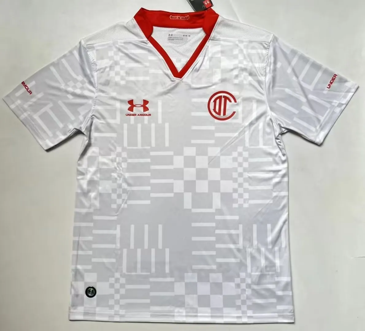 22-23 Toluca away 2