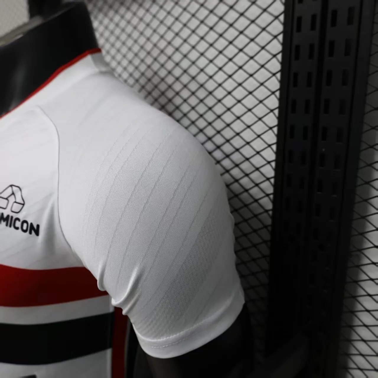 2026-27 Sao Paulo Home Jersey Player Version Soccer Shirt 8