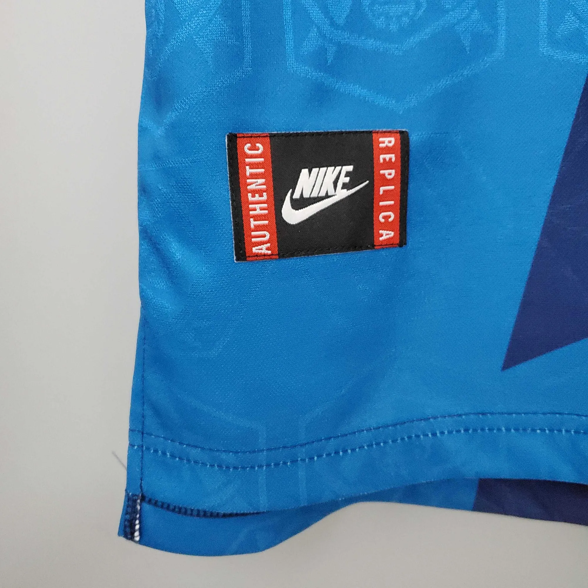 95-96 Arsenal away 4