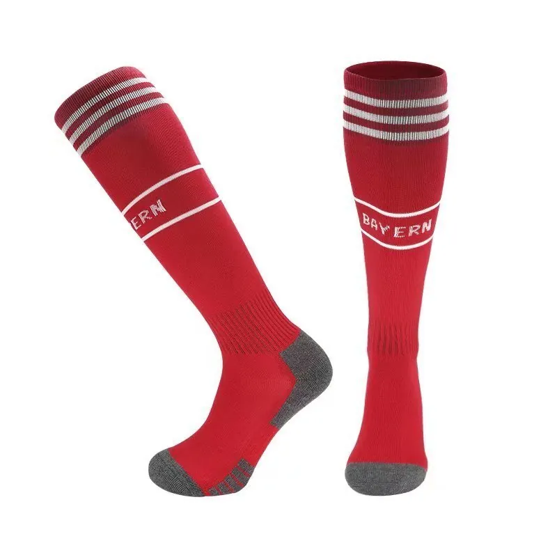 22-23 Bayern home - 7 12