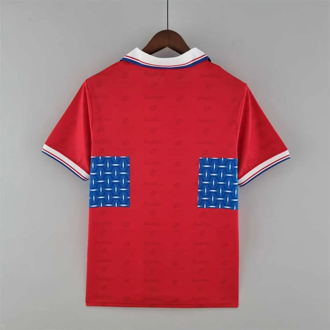 96 La Católica third away 2