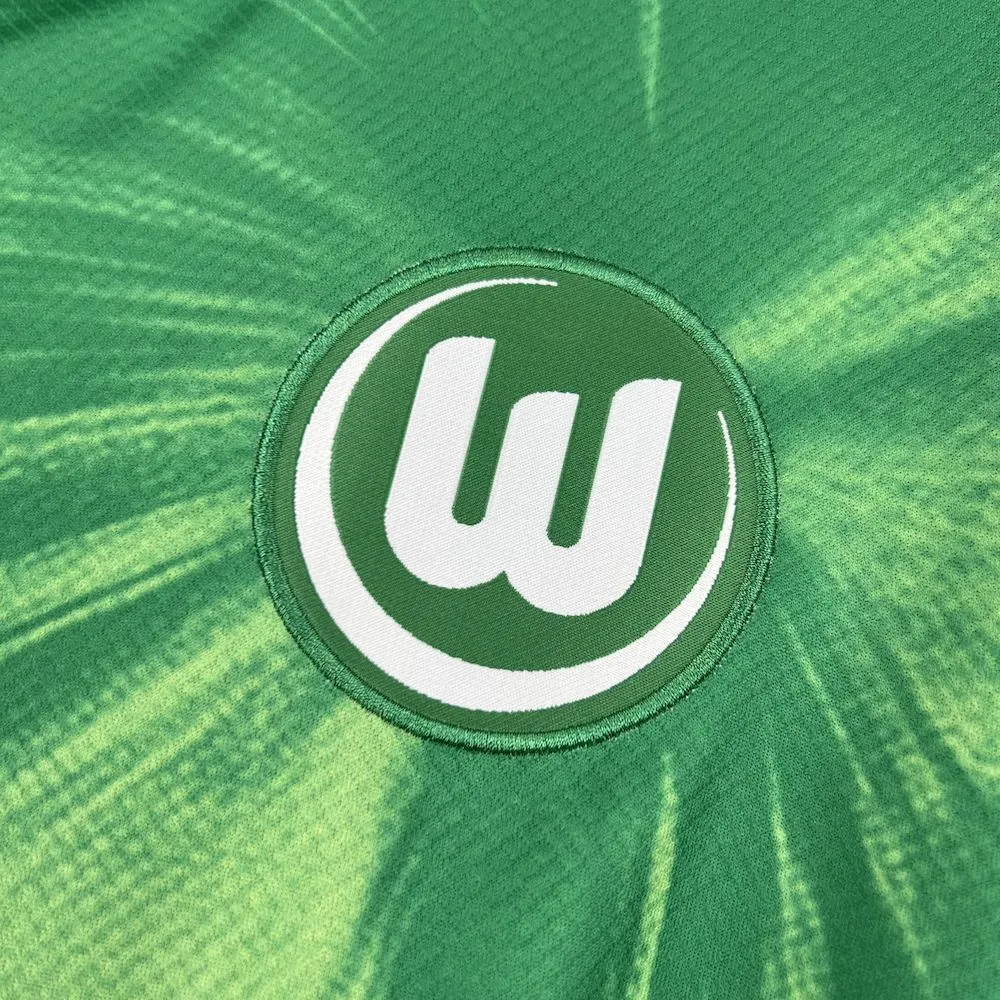 25-26 Wolfsburg Home Shirt Football Apparels Soccer AAAAJersey Yupoo 1