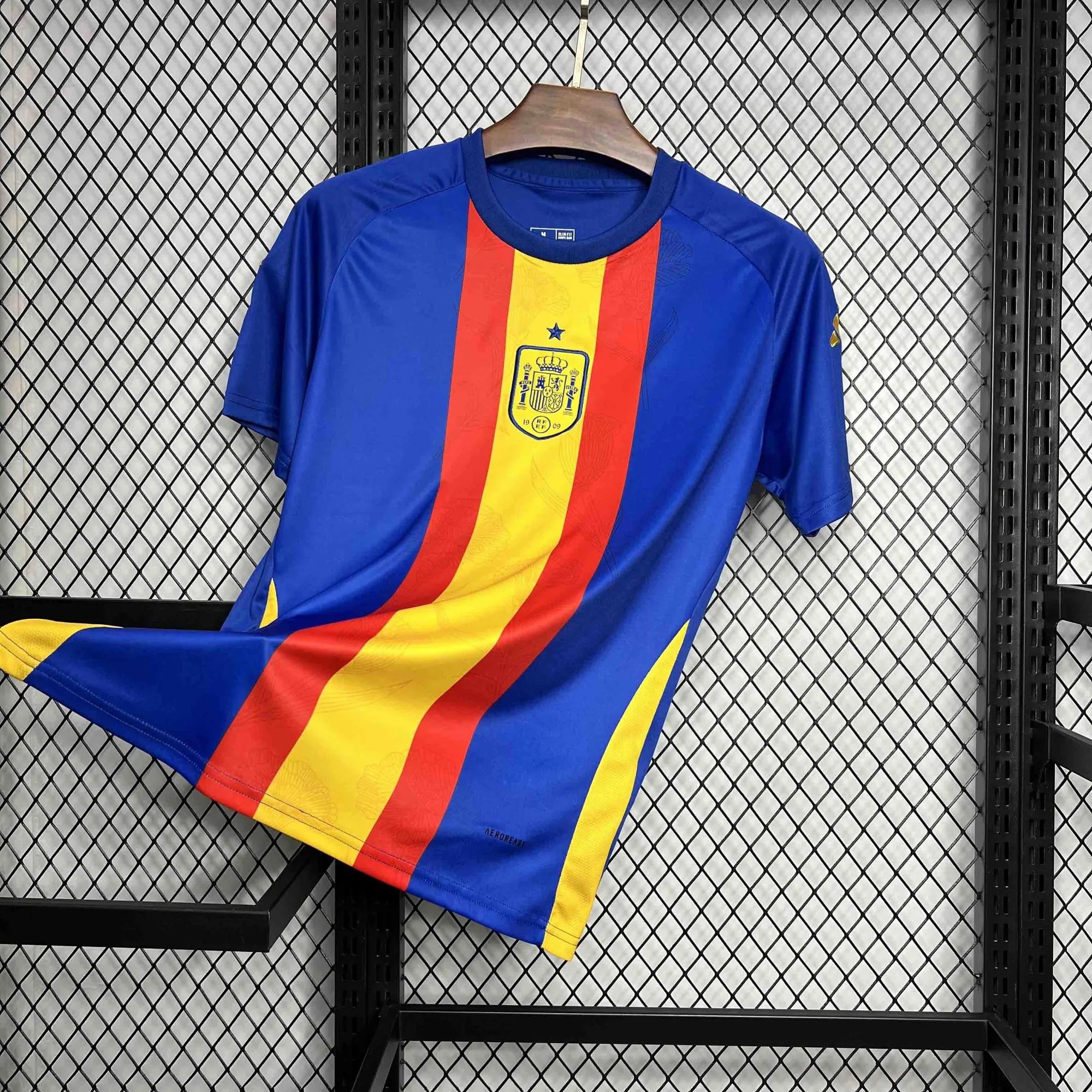 2024 Spain Pre-match Training Kit Football Uniform AAAAJersey Supplier Yupoo 3