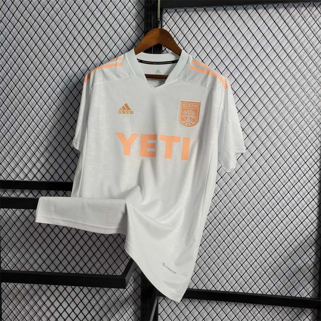 22 23 Austin third away 7