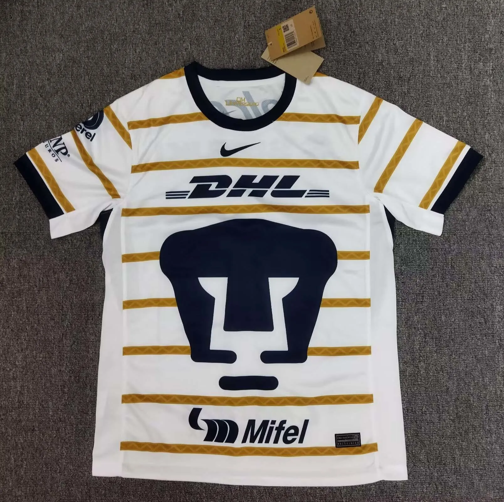 24-25 Pumas Home Kit Soccer Shirt Sport AAAAJersey Yupoo 2