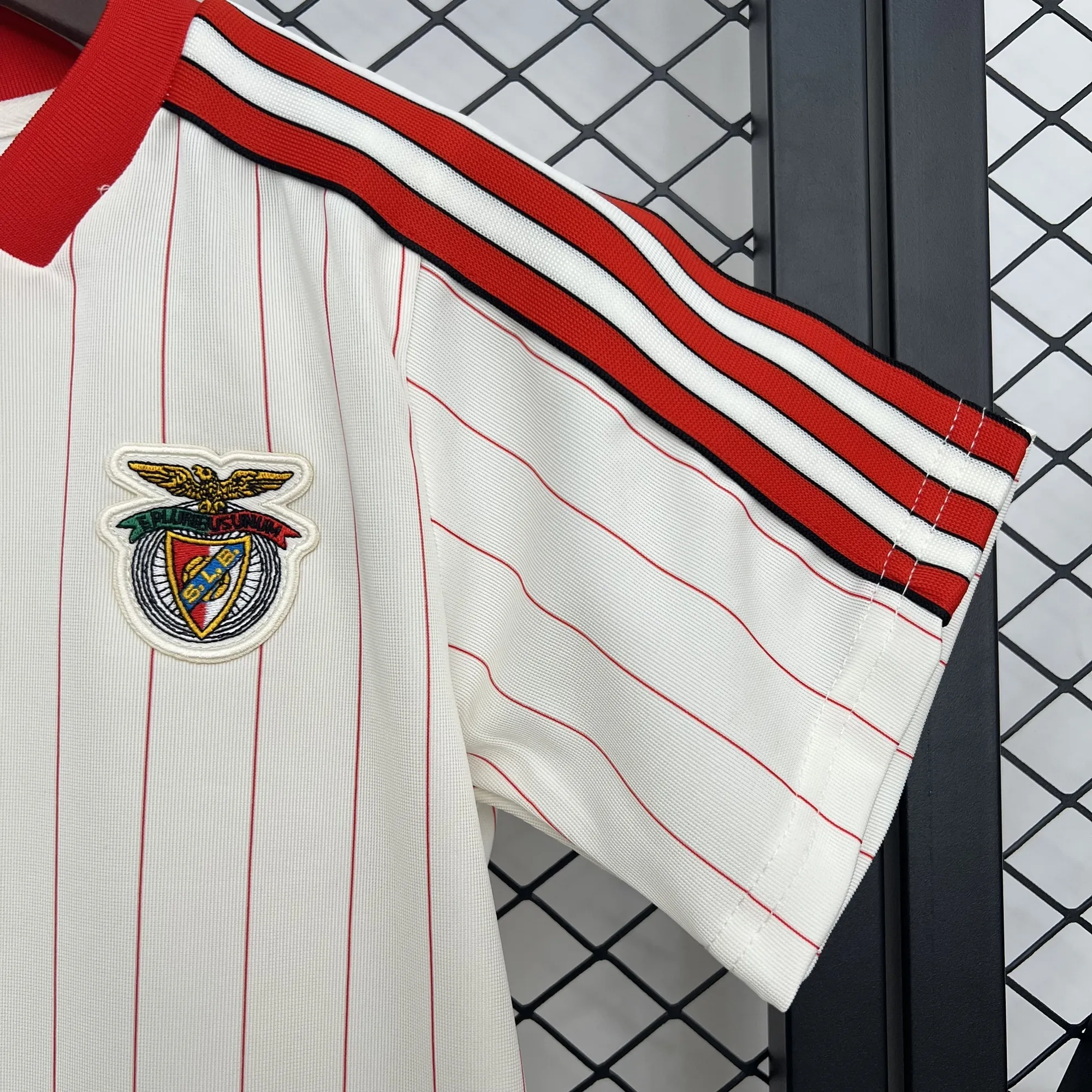 25-26 Kids Benfica Casual Retro Style Football Kits Apparels AAAAJersey Wholesale Yupoo 5