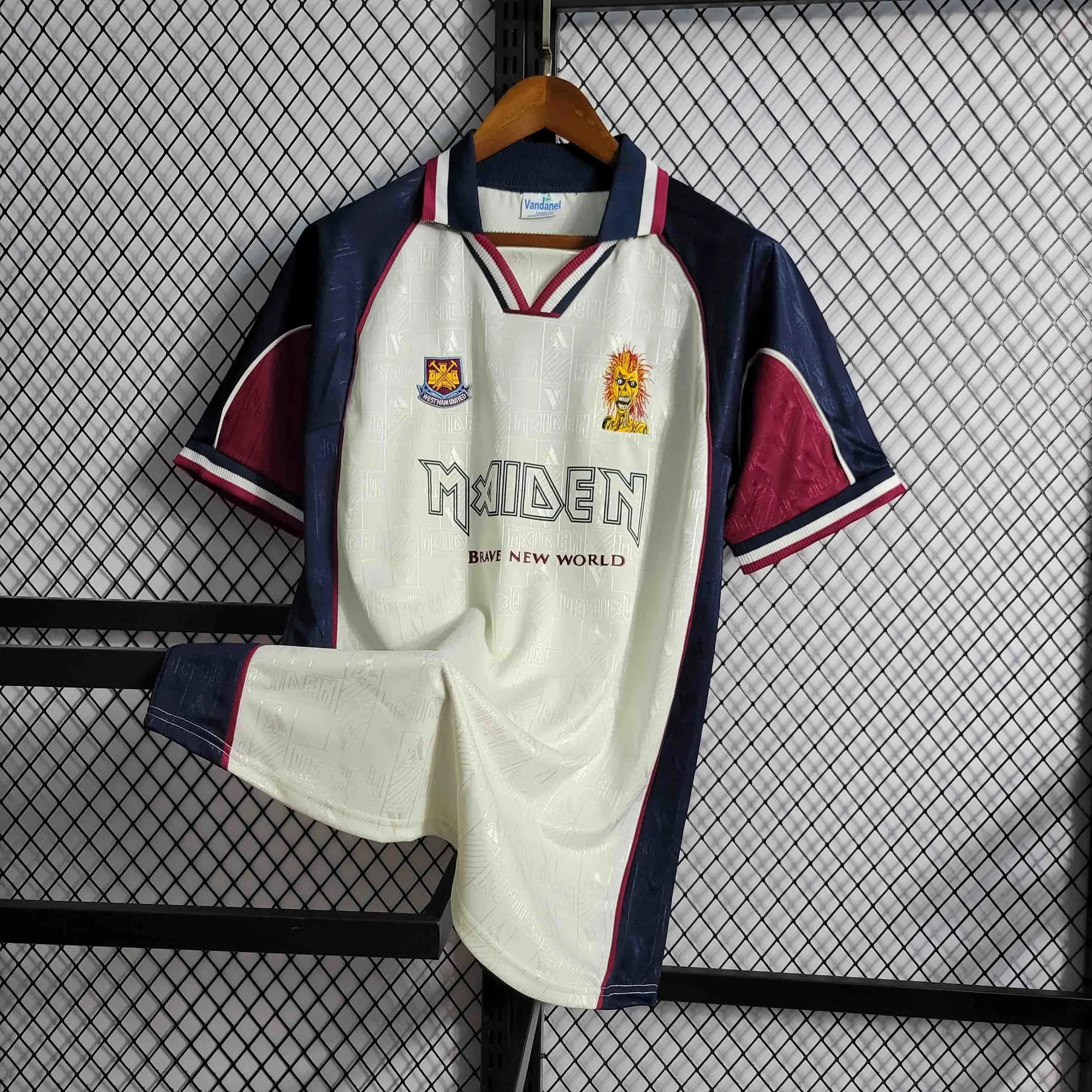 99-00 West Ham Iron Maiden Away Joint Board Retro Kit Vintage Shirt 2