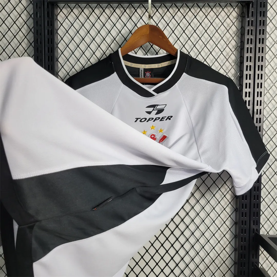 2000 Corinthians home 5