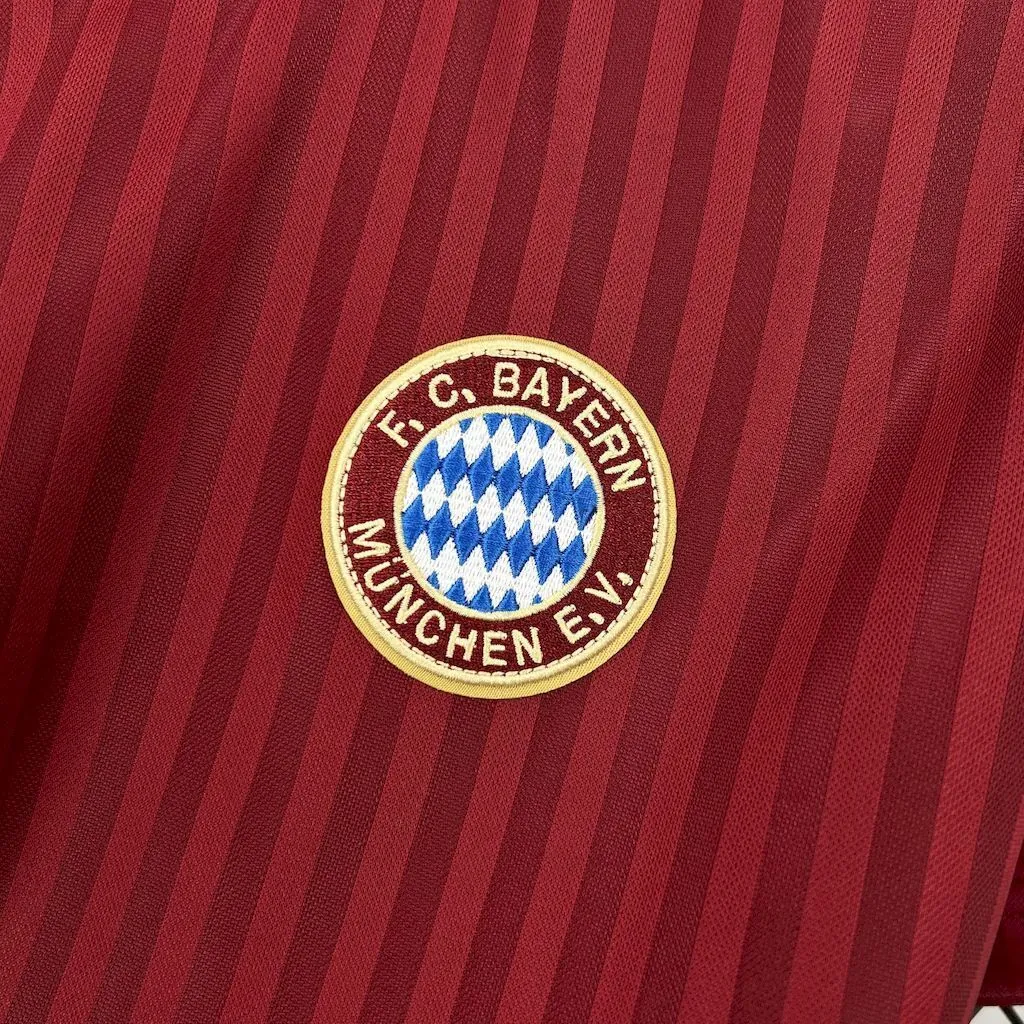 25-26 Bayern Munich OG Red Special Edition Shirt Football Uniform AAAAJersey Dropship Yupoo 1