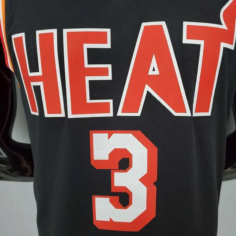 2018 WADE#3 Heat Retro Night Black 1