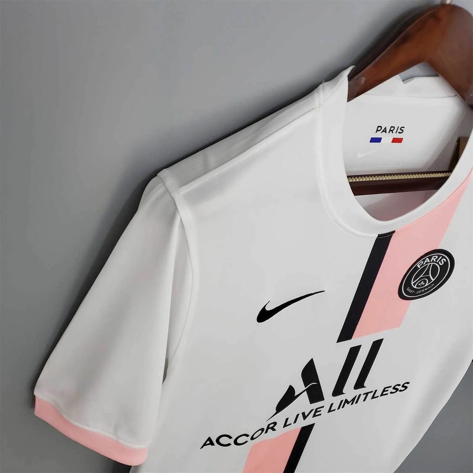 21-22 PSG away 13