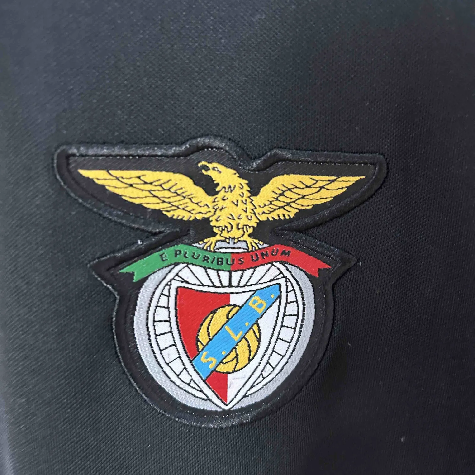 02-03 Benfica Away Retro Kit Vintage Shirt AAAAJersey Supplier Yupoo 4