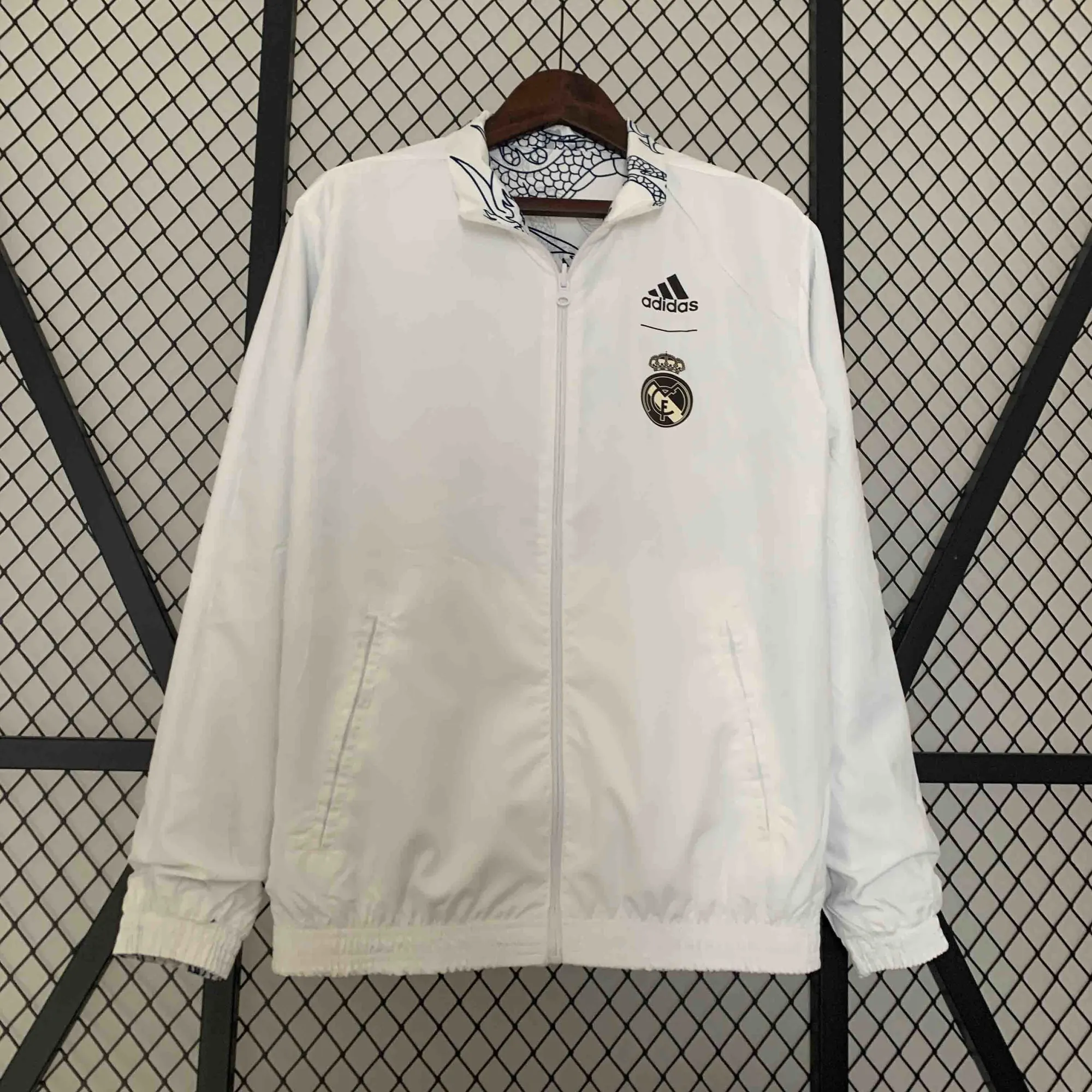 23-24 Real Madrid Reversible Windbreaker Red&Blue Double-Sides Jacket Soccer Jerseys For Sale 4