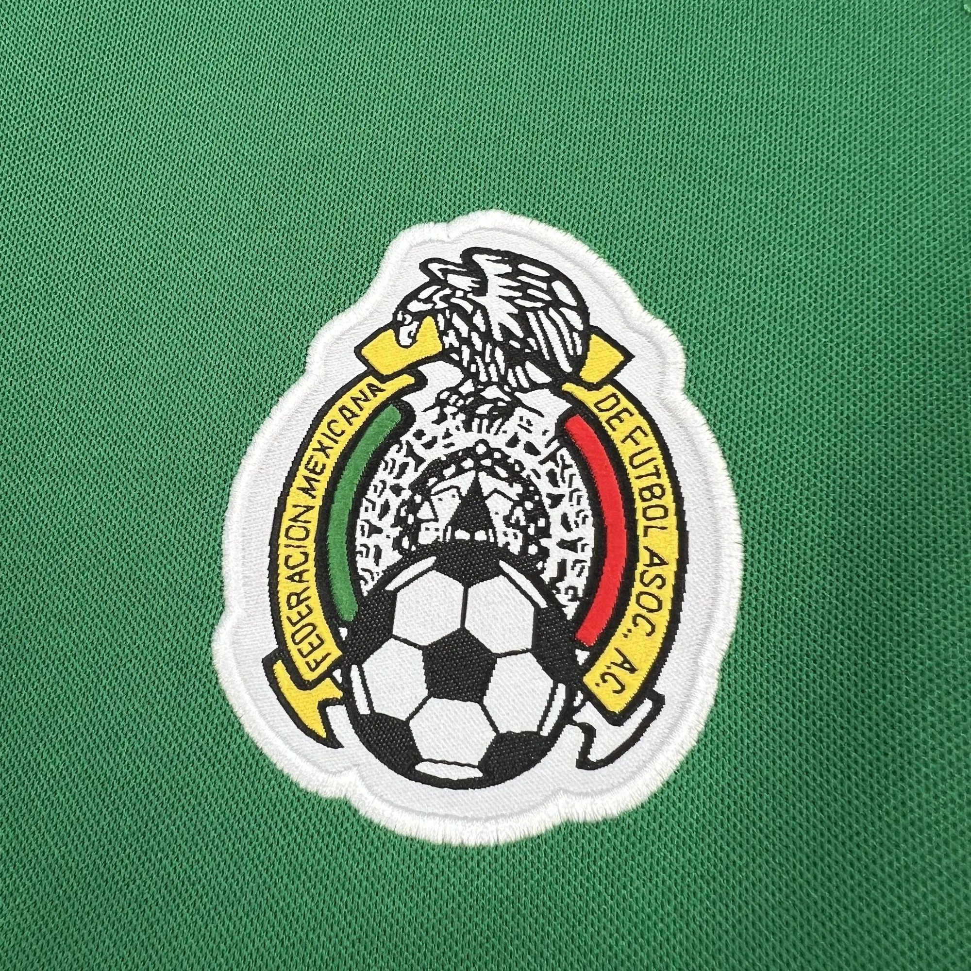 2002 Mexico Mens Home Football Retro Kit Vintage T-Shirt AAAAJersey Wholesale Yupoo 8 4