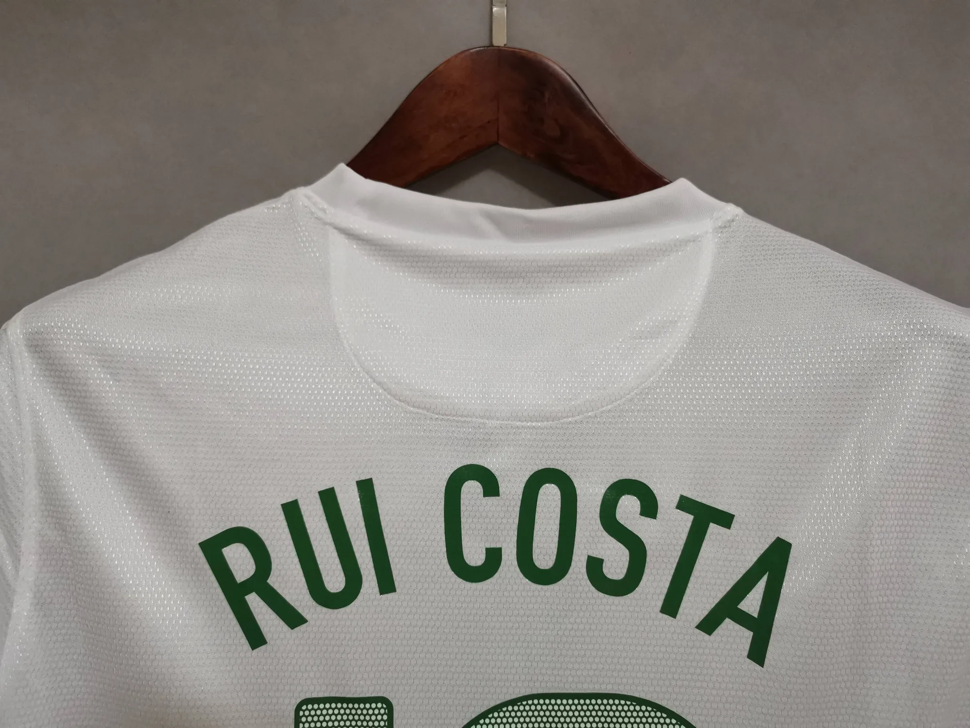 2012 Portugal away white 18