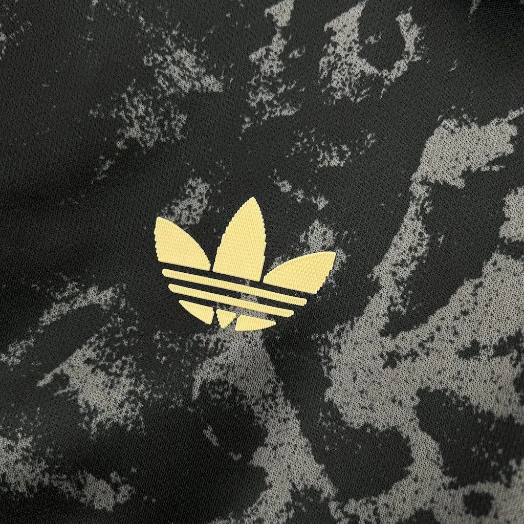 24-25 Ajax x Stone Island Black Special Edition Shirt Football T-Shirt AAAAJersey Dropship Yupo 5