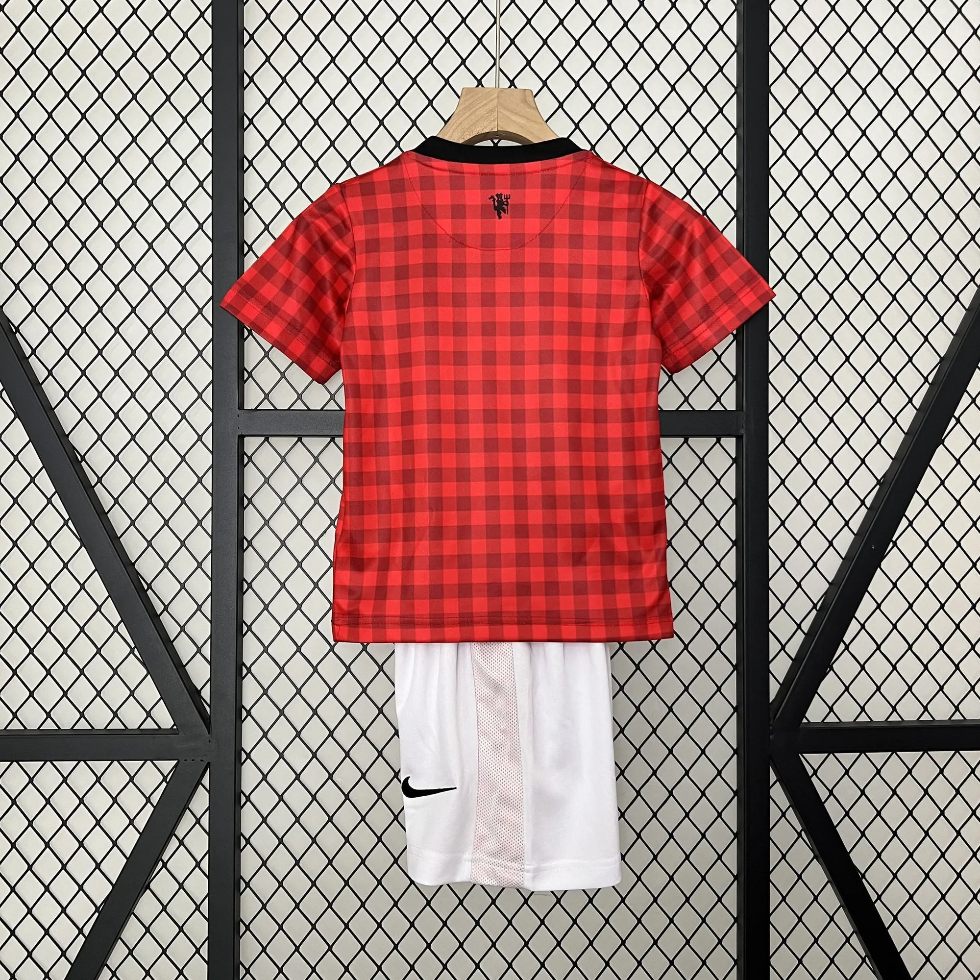12-13 Manchester United Home Retro Kid Kits Youth Apparels AAAAJersey Wholesale Yupoo 6