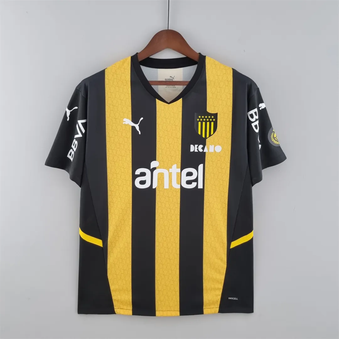 22-23 Peñarol home 9