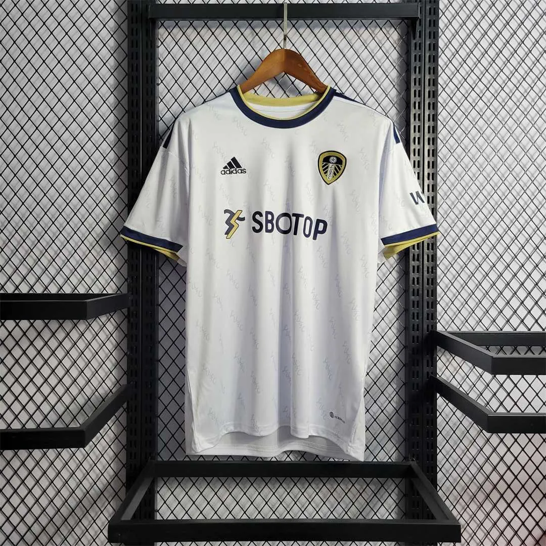 22-23 Leeds United home 12