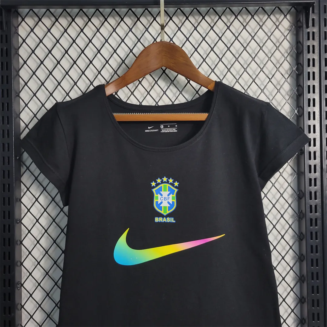 Brazil's casual T 1