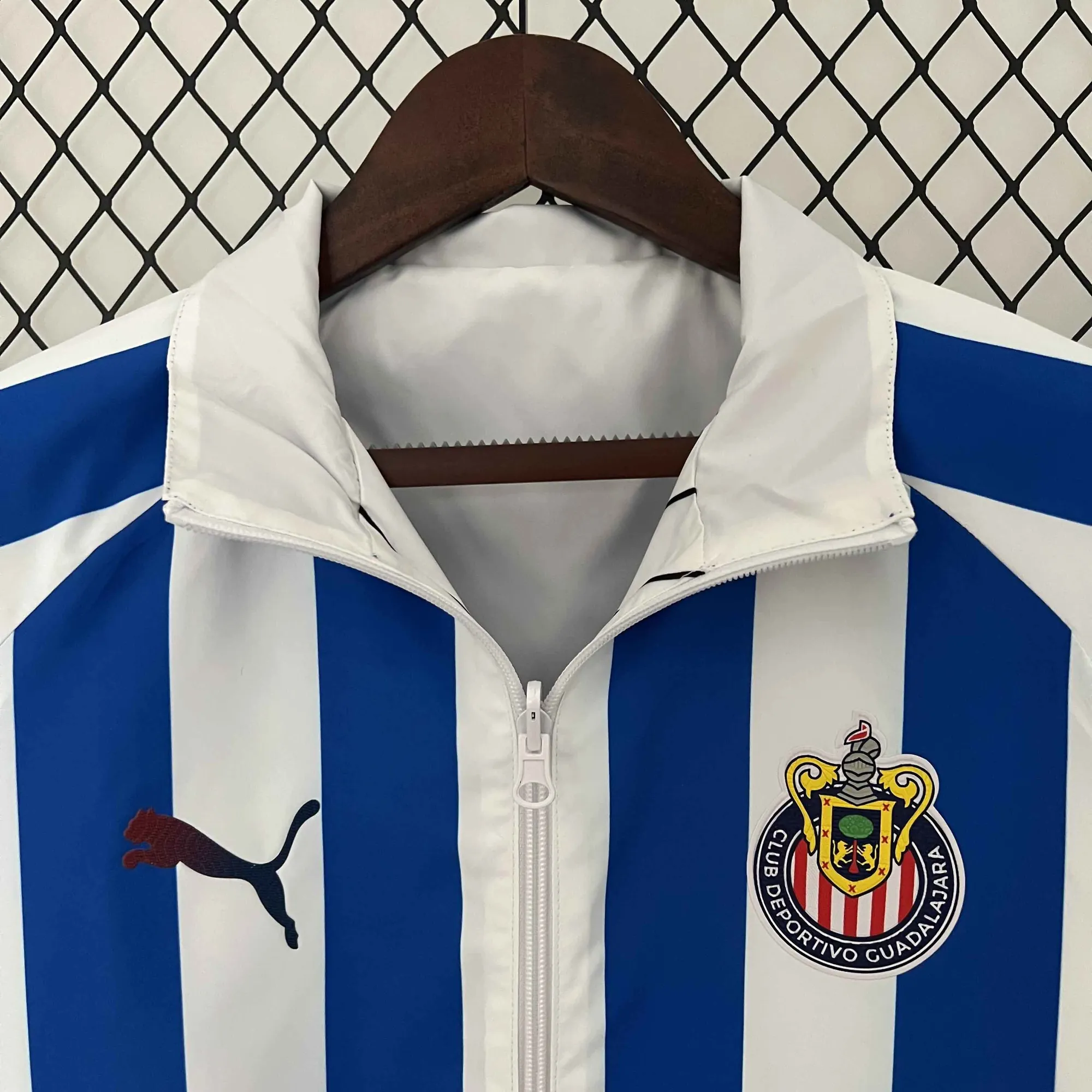 23-24 Chivas Reversible Windbreaker White&Blue Double-Sides Jacket Soccer Jerseys For Sale 5