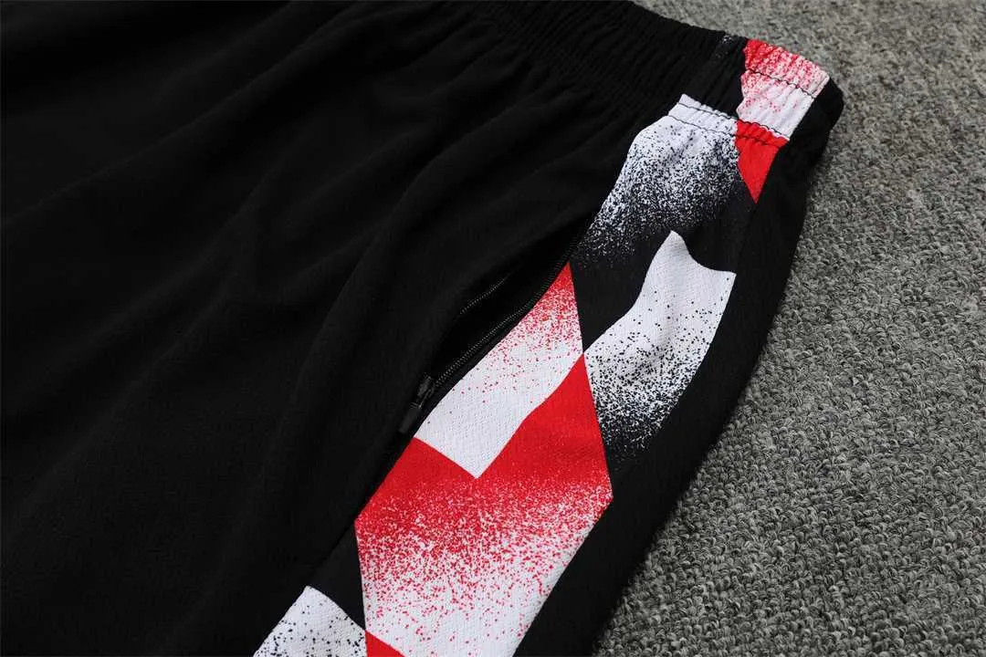22-23 Manchester United training suit short sleeve kit red black and white color matching 6