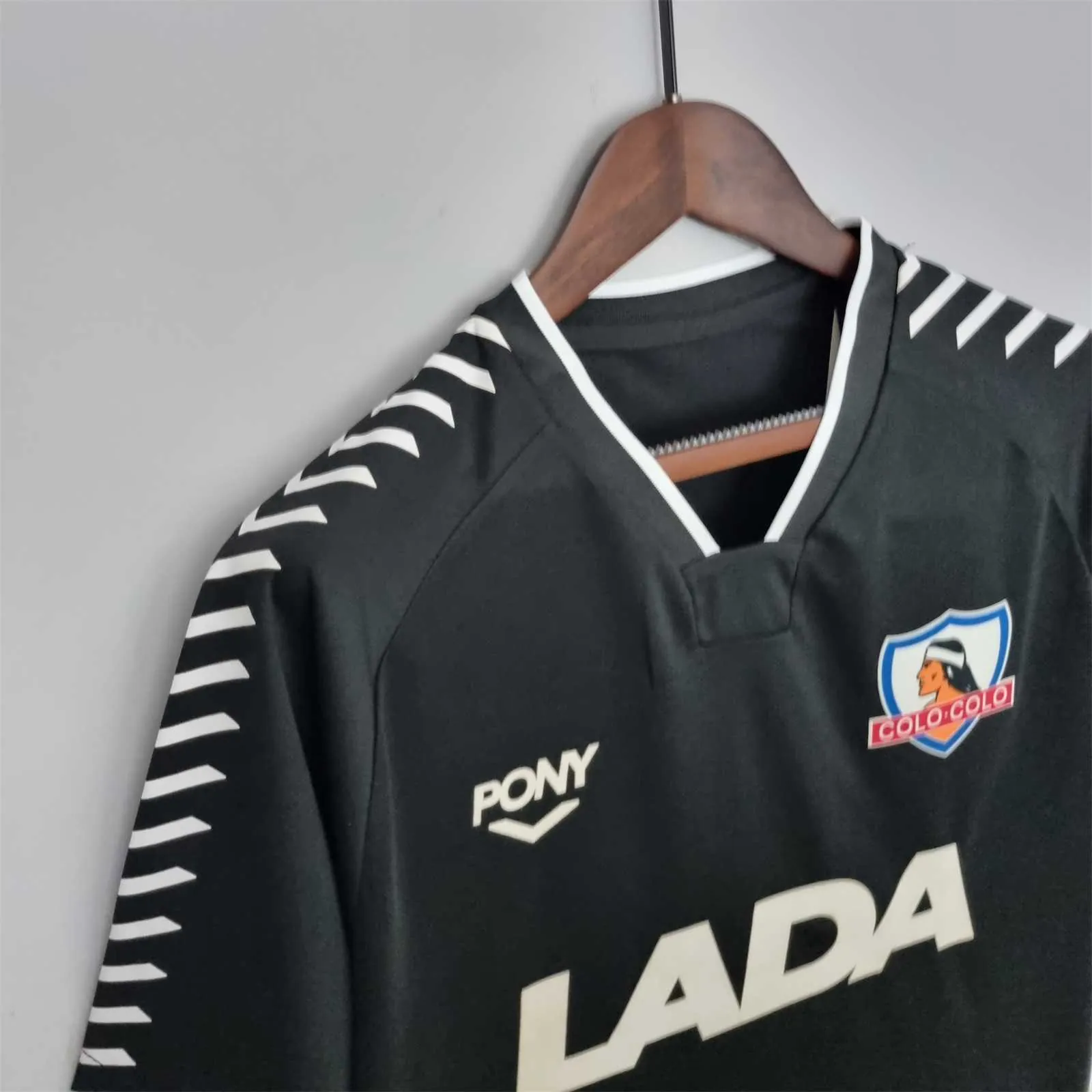 1992 Colo-Colo away 5